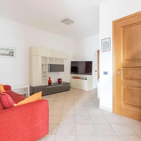 アパート Casa Mario,